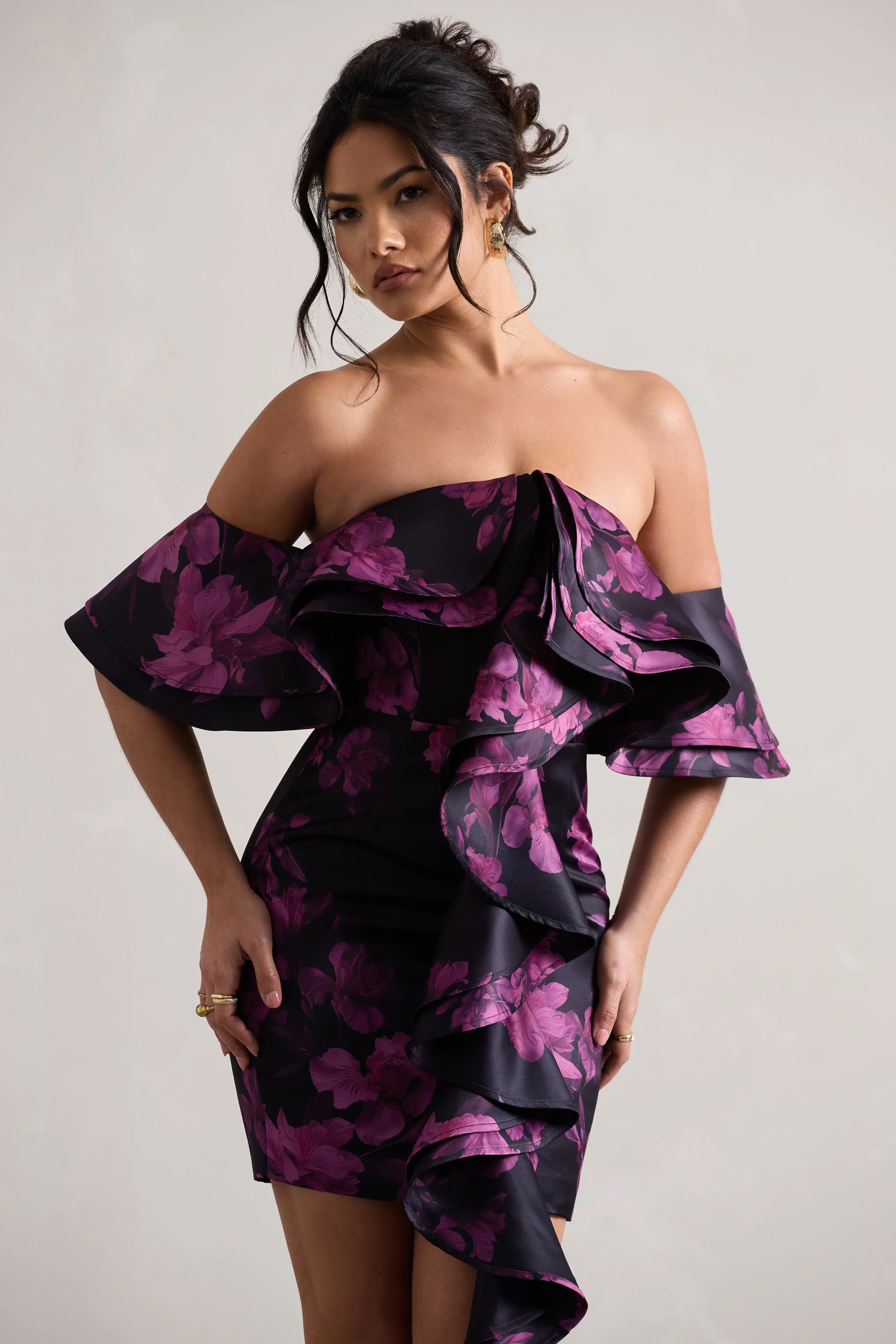 Aspen | Mini robe noire fleurit à encolure bardot et fronces - Image 3