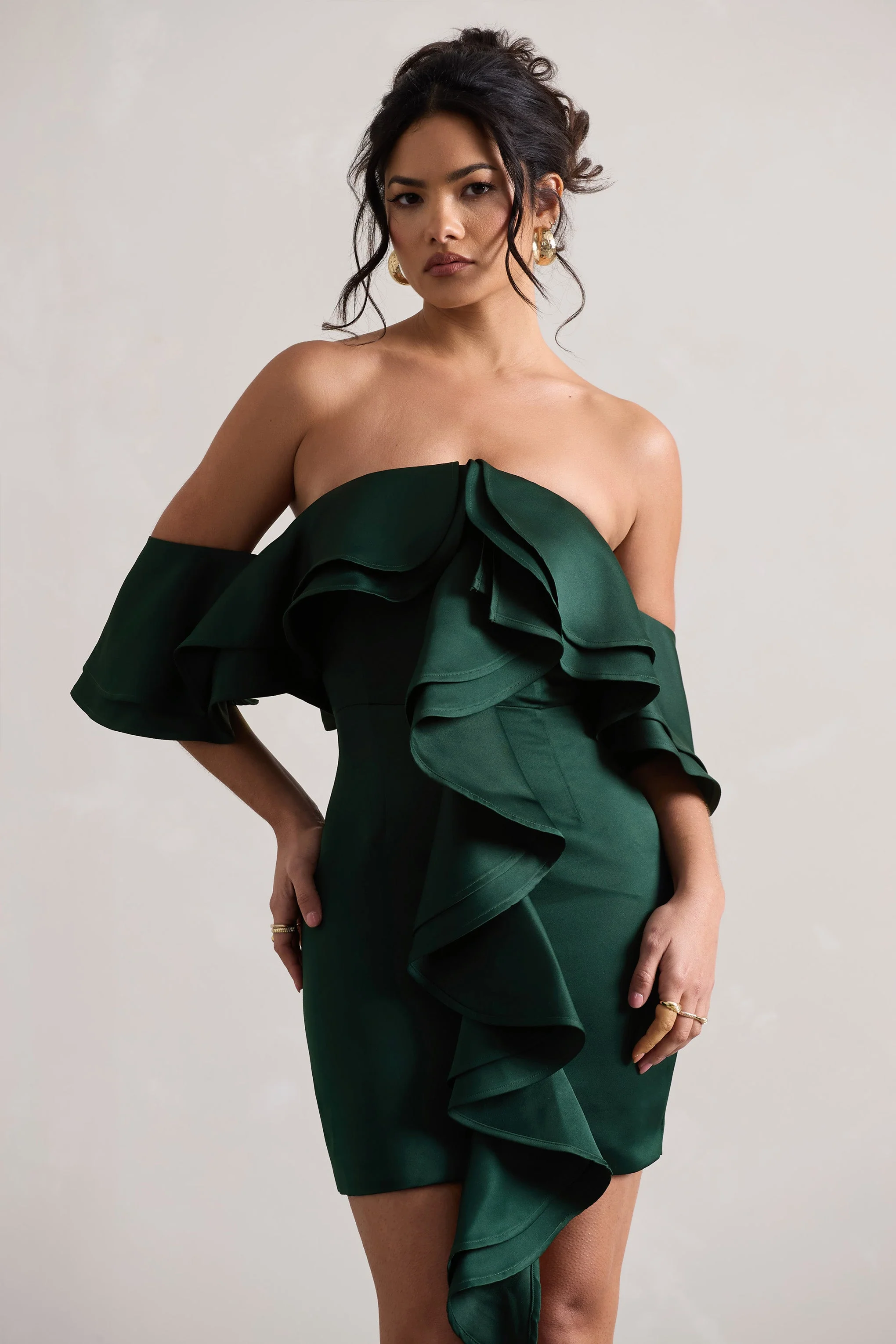 Aspen | Mini robe vert bouteille à encolure bardot et fronces - Image 4