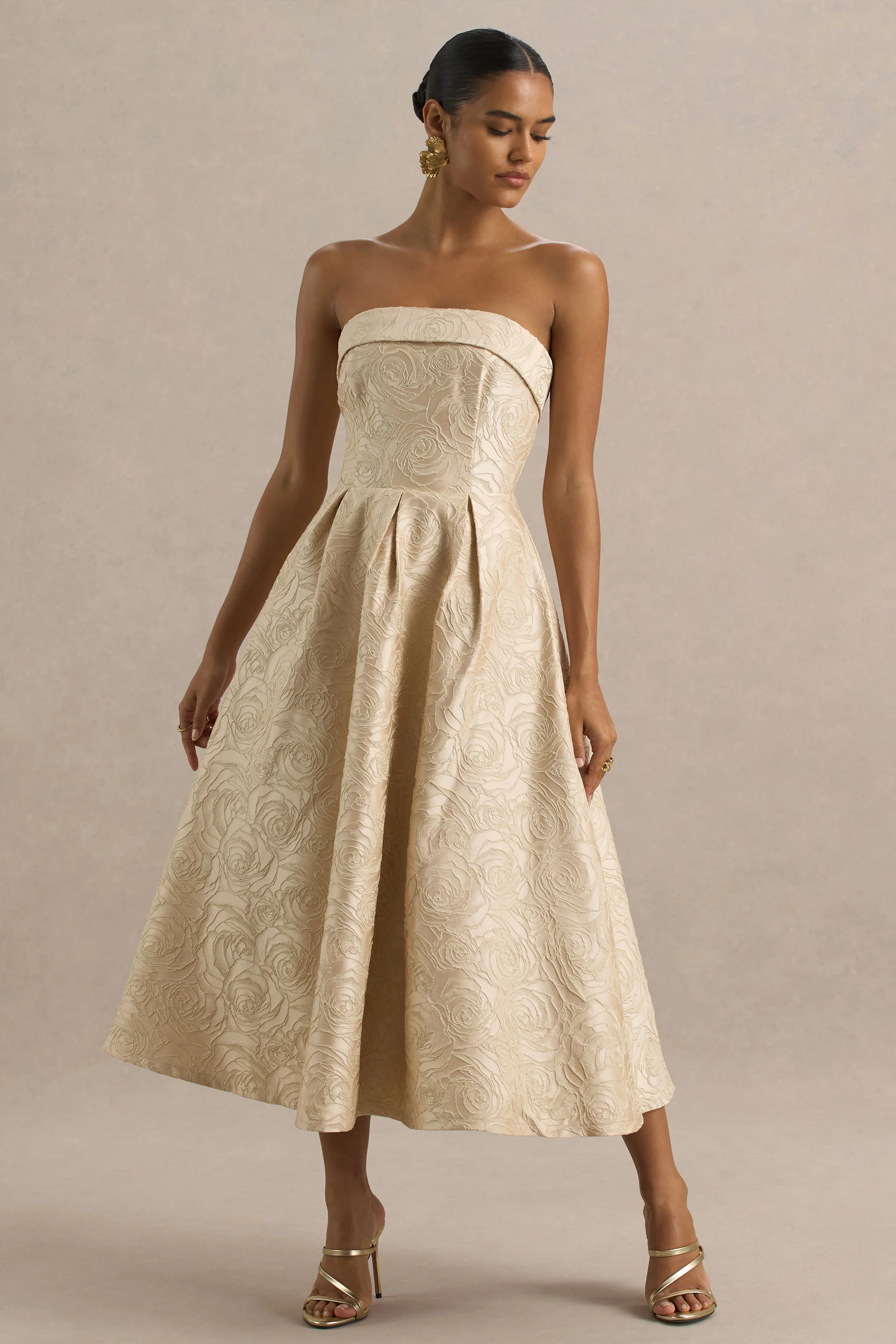 Hypnotic | Robe mi-longue bandeau en jacquard doré - Image 3