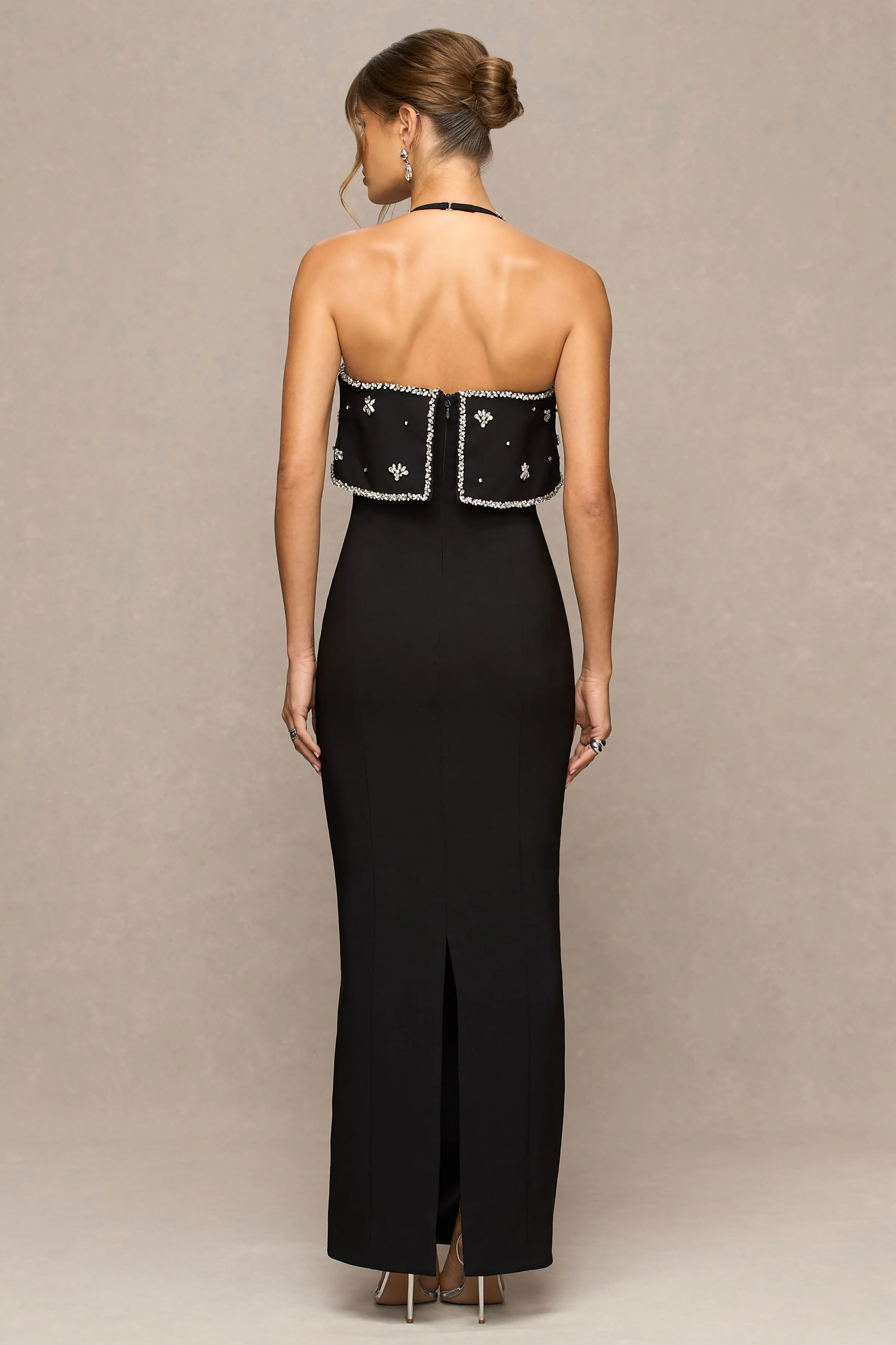 Illiana | Robe longue noire bustier ornée à la main - Image 2