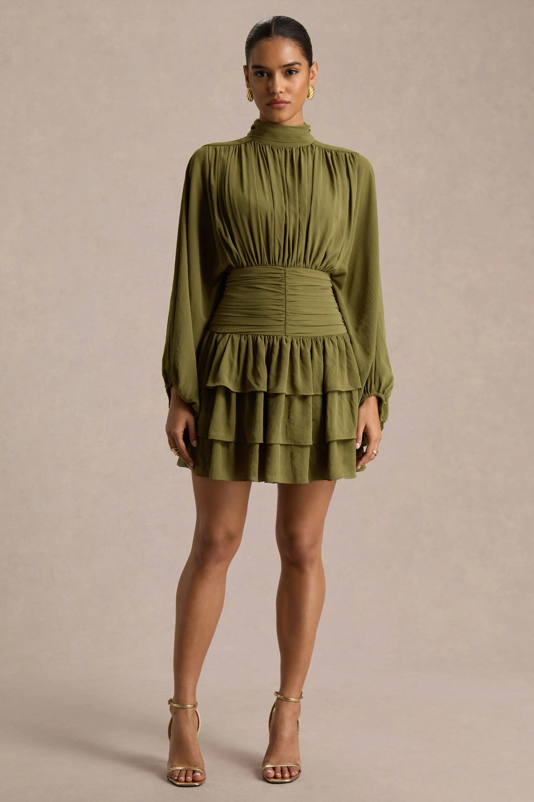 Imma | Mini-robe olive à col montant avec détails volantés
