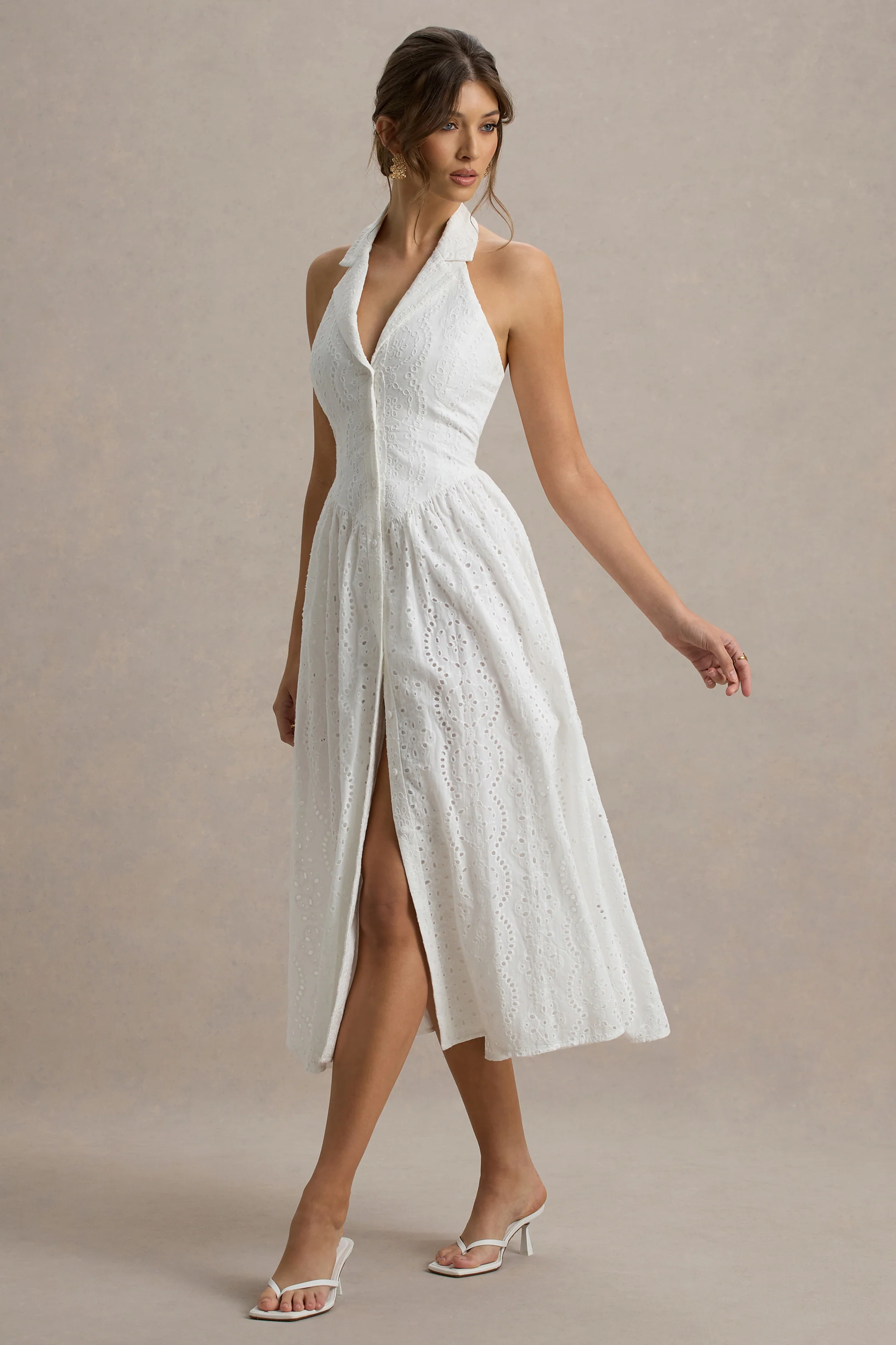 Jezebel | Robe mi-longue blanche en dentelle avec décolleté plongeant et col - Image 6