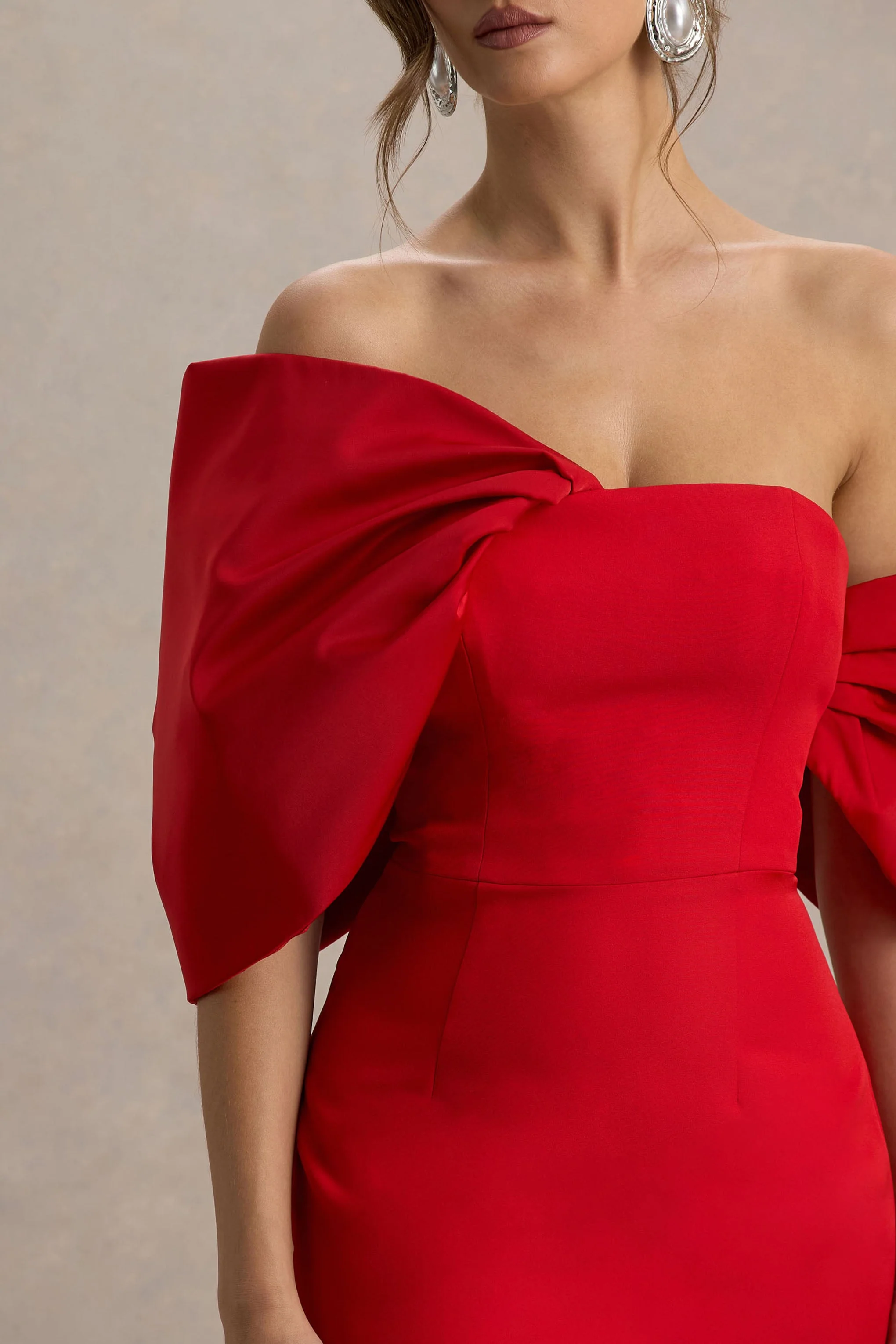 Lucille | Robe mi-longue Bardot asymétrique rouge - Image 6