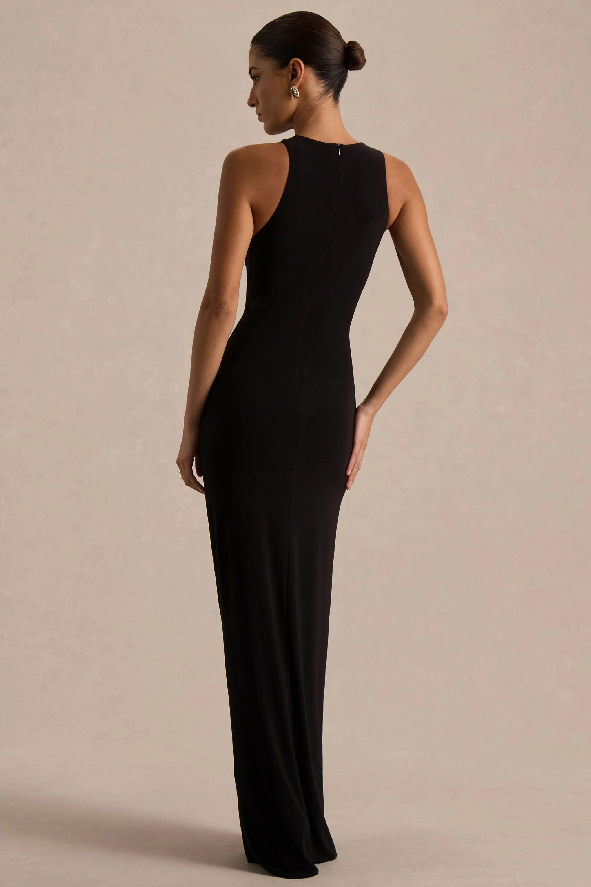 Opaline | Robe longue noire à encolure ras-du-cou - Image 2
