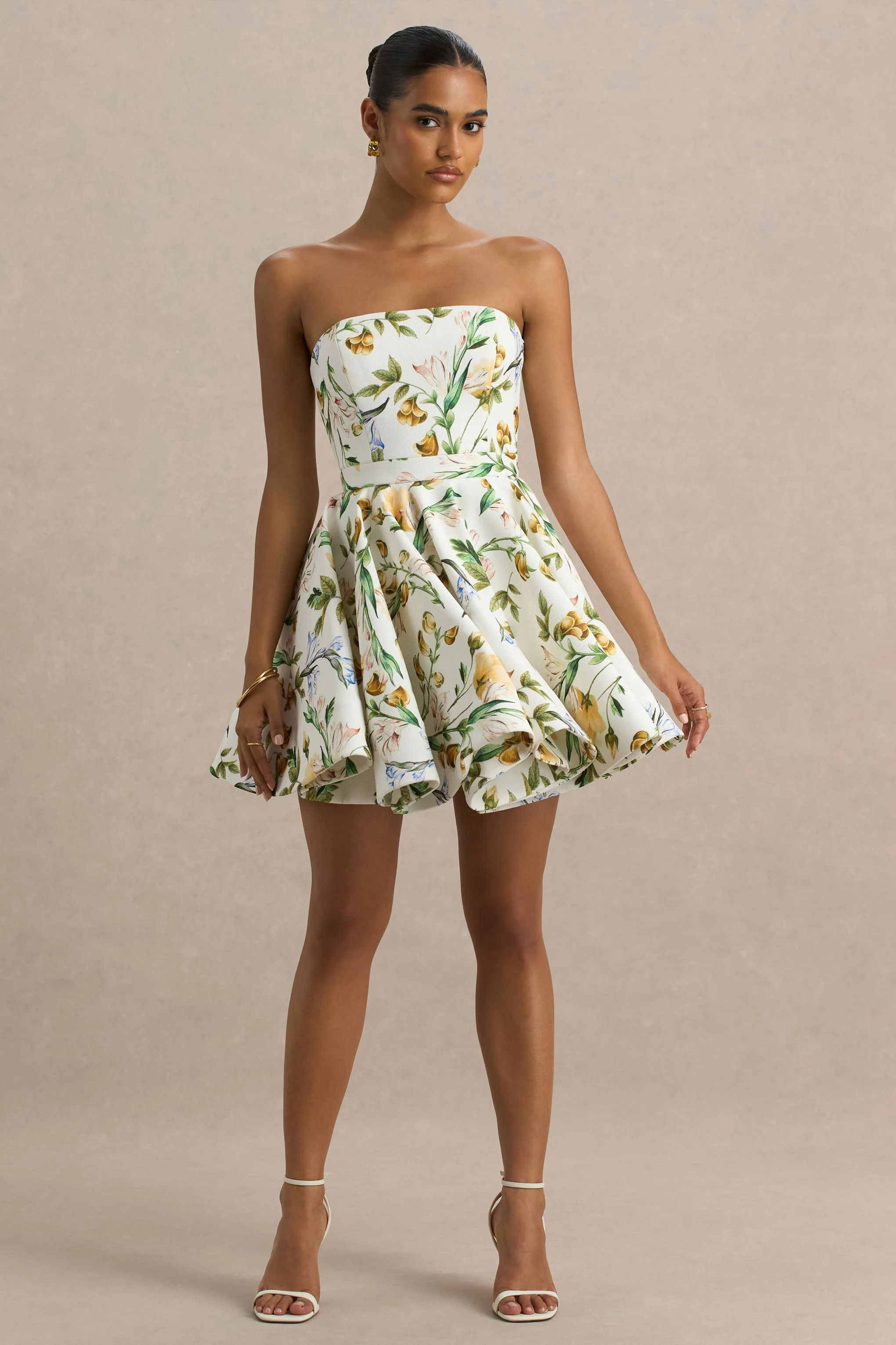 Valerian | Mini-robe bandeau à imprimé floral citron avec ourlet volanté - Image 4
