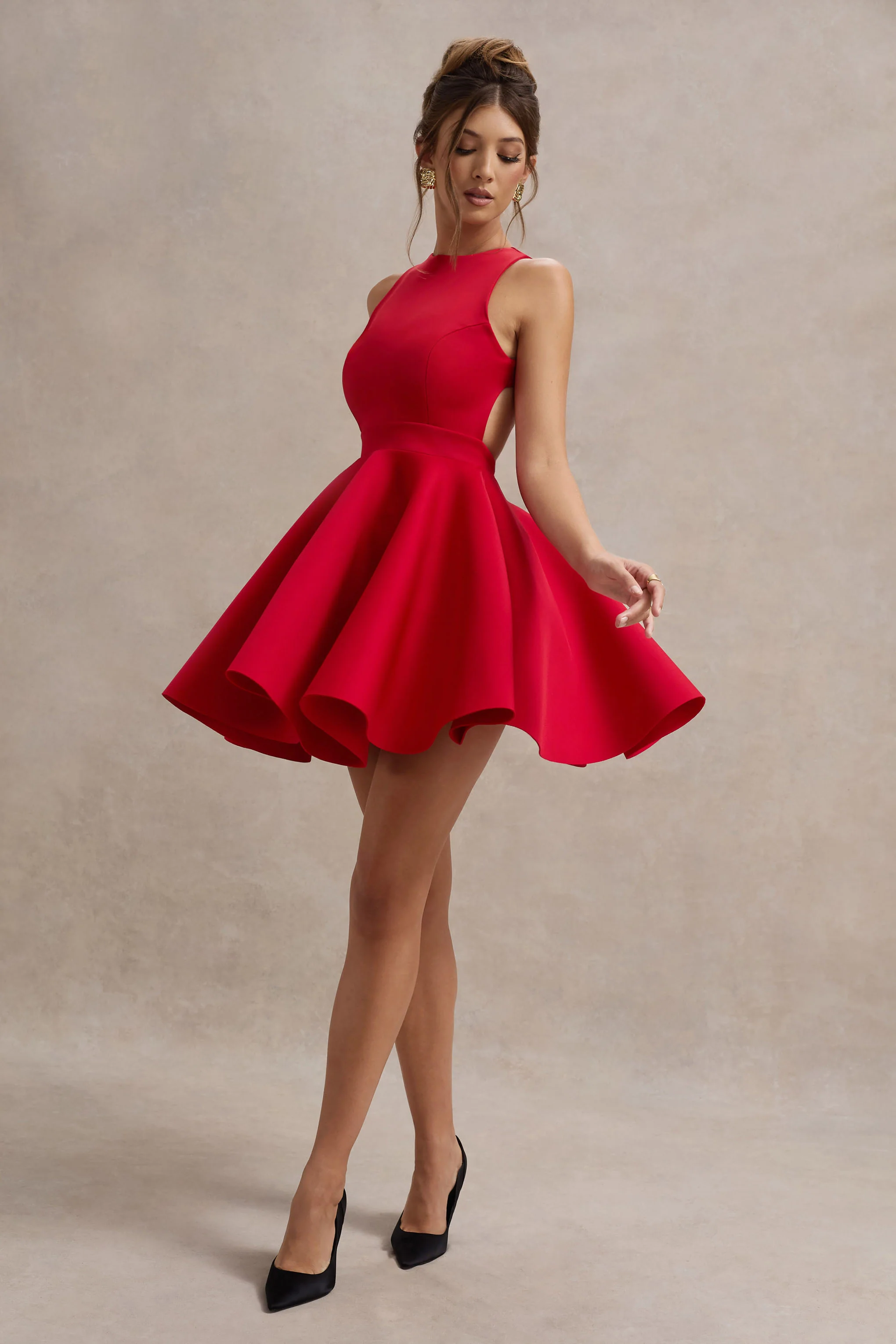 Waverly | Mini-robe rouge à encolure arrondie sans manches - Image 5